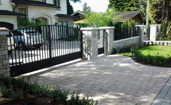 Vertical picket entry